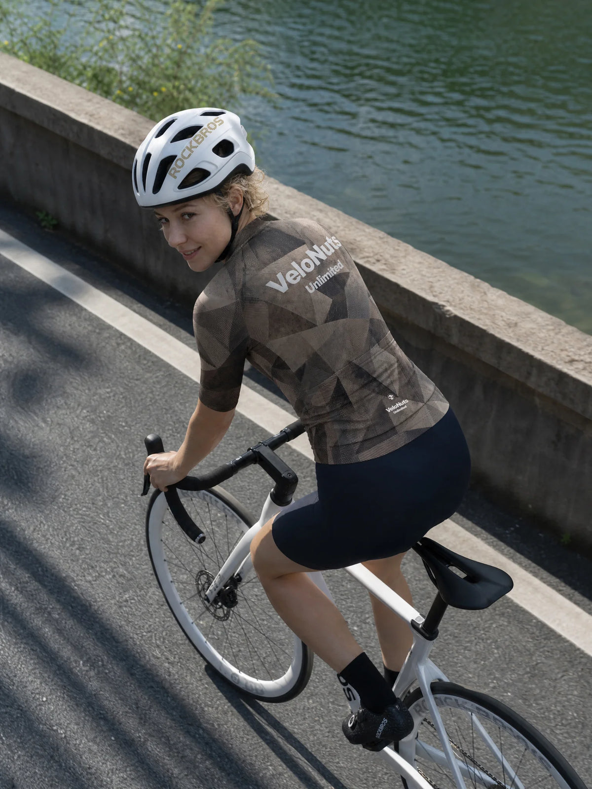 Women's Cycling Jersey-Sandstone Facets
